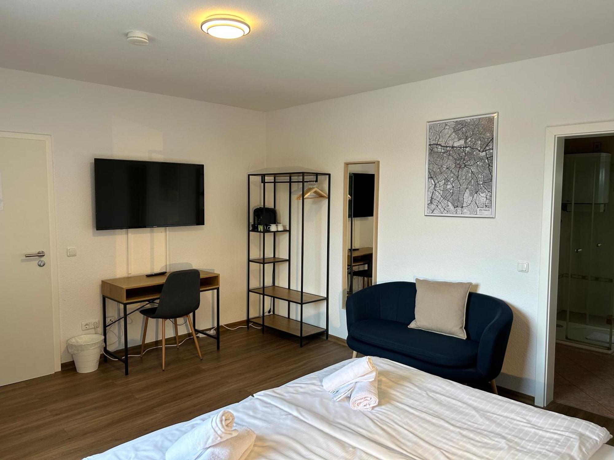 Riverside Airport Hotel Κέλστερμπαχ Εξωτερικό φωτογραφία