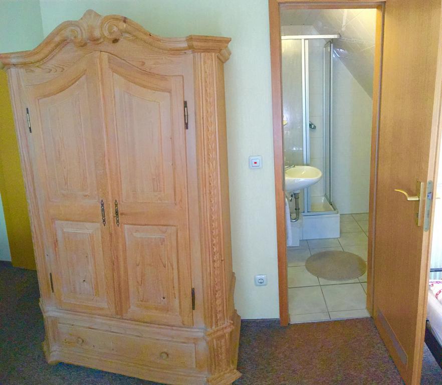 Riverside Airport Hotel Κέλστερμπαχ Εξωτερικό φωτογραφία
